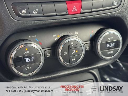Used 2015 Jeep Renegade Limited FWD image 20