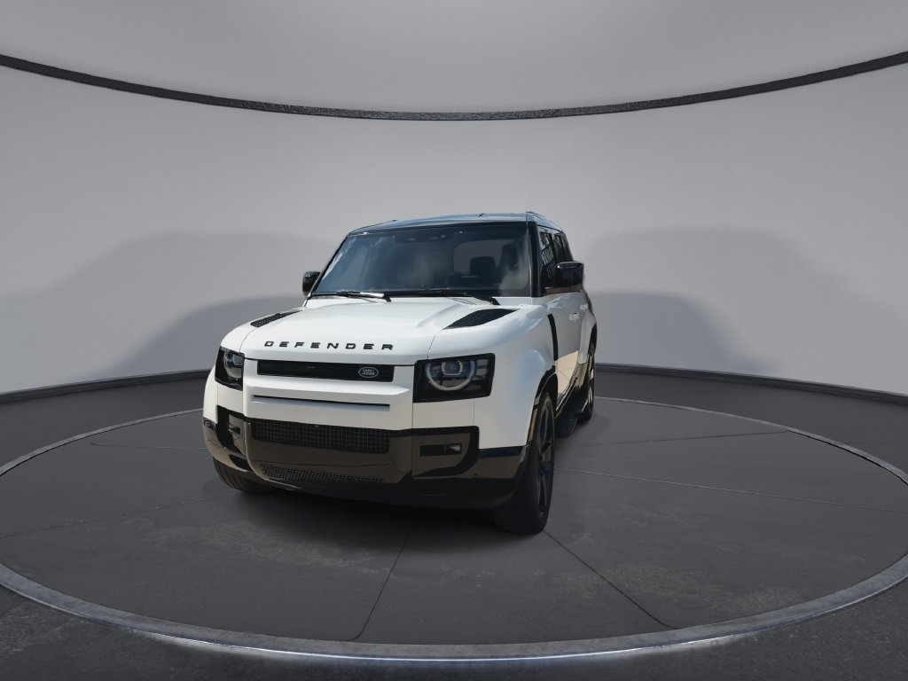 Used 2026 Land Rover Defender 110 X-Dynamic SE AWD/4WD image 4