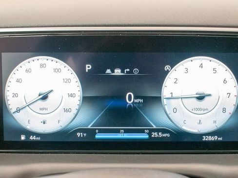 Used 2022 Hyundai Tucson Limited AWD/4WD image 23