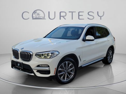 Used 2018 BMW X3 xDrive30i AWD/4WD image 1