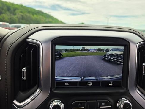 Used 2021 GMC Sierra 1500 SLT AWD/4WD image 20
