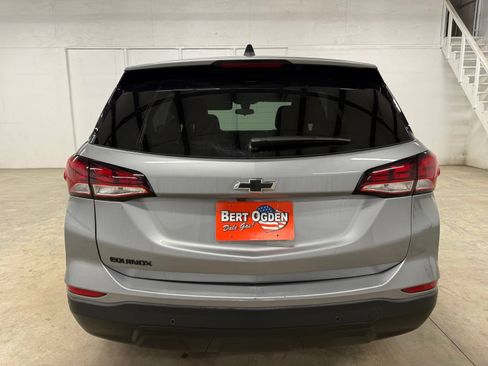 Used 2024 Chevrolet Equinox LS w/ LS Convenience Package FWD image 6