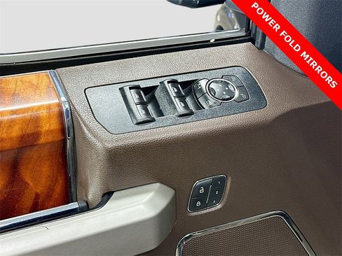 Used 2015 Ford F150 King Ranch image 18