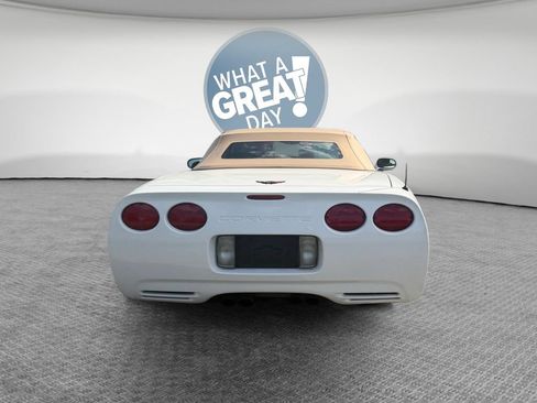 Used 1999 Chevrolet Corvette Convertible w/ Memory Pkg RWD image 5