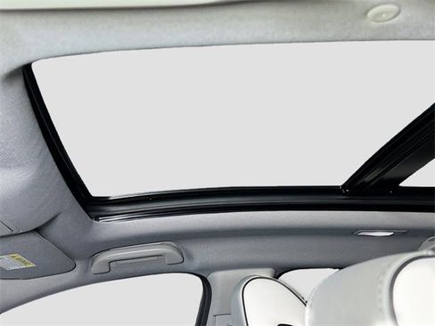 Used 2023 Acura MDX SH-AWD w/ Advance Package image 33