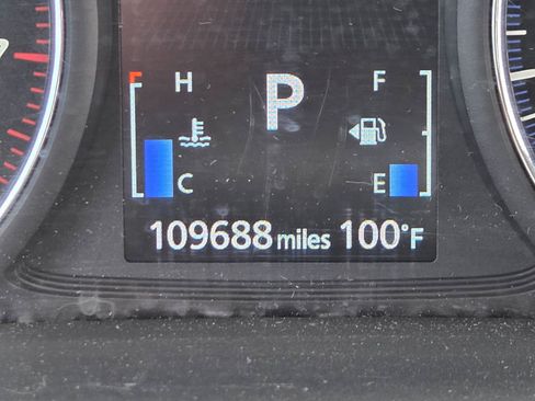 Used 2019 Mitsubishi Outlander SEL AWD/4WD image 18