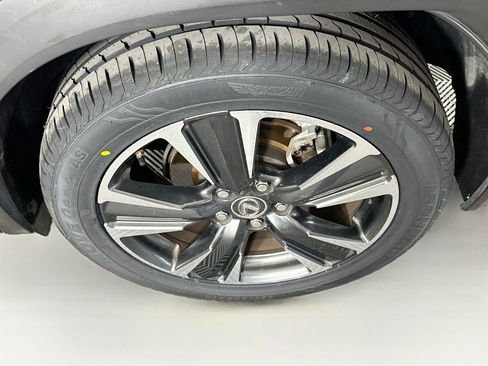 Used 2021 Lexus UX 250h AWD/4WD image 11