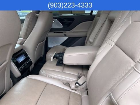 Used 2023 Lincoln Aviator Grand Touring w/ Equipment Group 301A AWD/4WD image 49