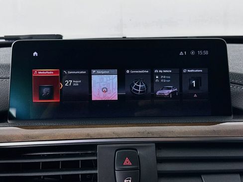 Used 2018 BMW 330i Sedan RWD image 15
