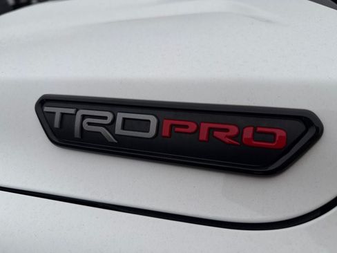 Used 2025 Toyota Tacoma TRD Pro AWD/4WD image 34