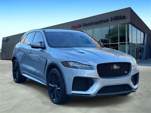 Used 2020 Jaguar F-PACE SVR image 7