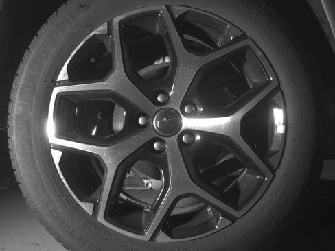 Used 2025 Jeep Compass Limited image 15