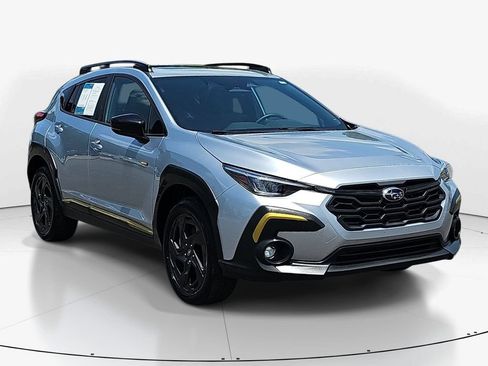 Used 2025 Subaru Crosstrek 2.5i Sport AWD/4WD image 3
