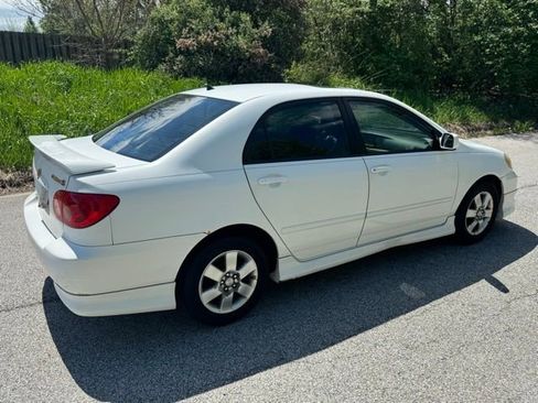 Used 2007 Toyota Corolla S FWD image 5