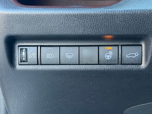 Used 2021 Toyota RAV4 Limited image 31