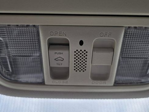 Used 2013 Honda CR-V EX-L image 29