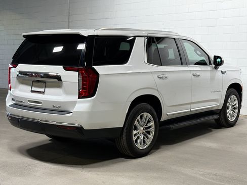 Used 2021 GMC Yukon SLT AWD/4WD image 7