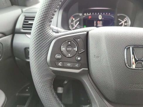 Used 2023 Honda Passport EX-L image 25