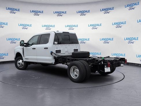 New 2026 Ford F350 XL w/ XL Chrome Package image 9