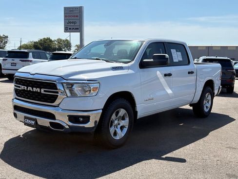 Used 2024 RAM 1500 Big Horn w/ Trailer Tow Group AWD/4WD image 3