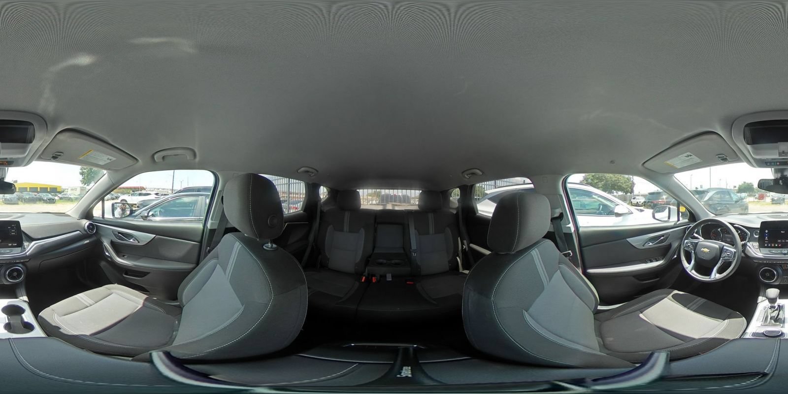 Used 2025 Chevrolet Blazer LT FWD image 42