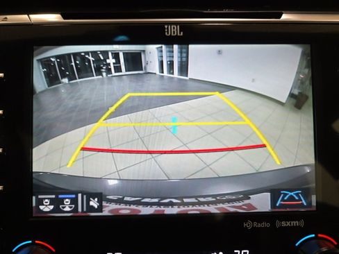 Used 2018 Toyota Camry XSE image 26