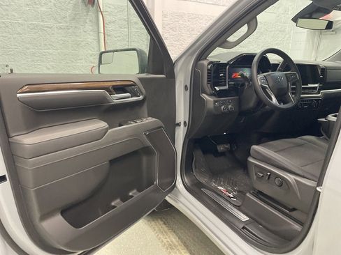 New 2025 Chevrolet Silverado 1500 RST image 12