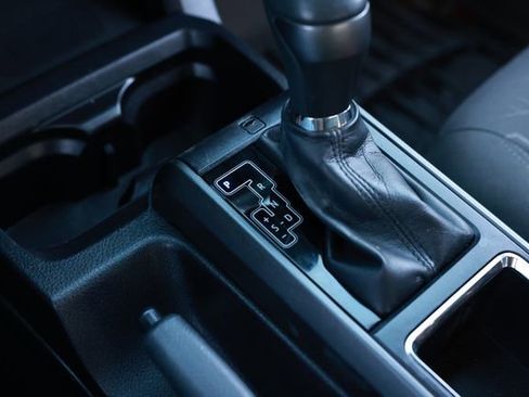 Used 2017 Toyota Tacoma TRD Sport w/ Tow Package image 45