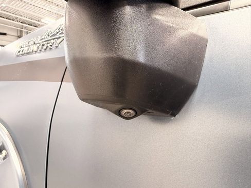 Used 2022 Chevrolet Silverado 2500 High Country w/ Z71 Off-Road Package image 29