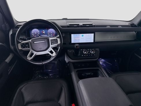 Used 2023 Land Rover Defender 110 S image 17