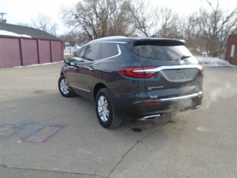 Used 2020 Buick Enclave Essence w/ Sound and Sites Package AWD/4WD image 29