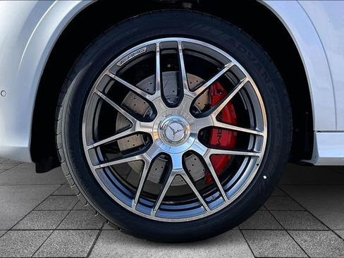 New 2026 Mercedes-Benz GLE 63 AMG S image 12