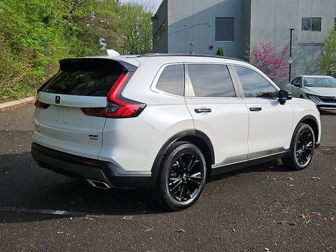 Used 2024 Honda CR-V Sport Touring image 6