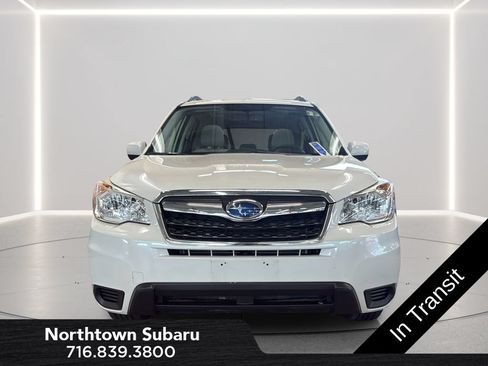 Used 2016 Subaru Forester 2.5i Premium w/ All-Weather Package AWD/4WD image 9
