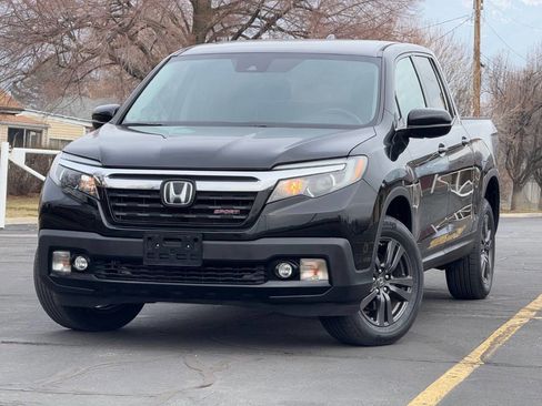 Used 2020 Honda Ridgeline Sport image 1