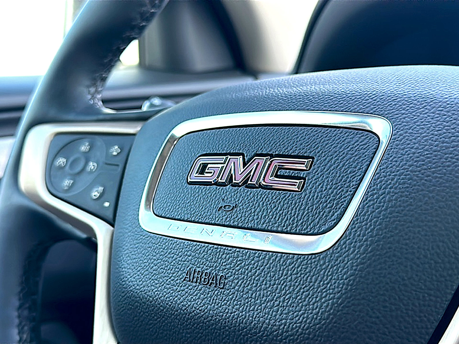 Used 2023 GMC Terrain Denali AWD/4WD image 31