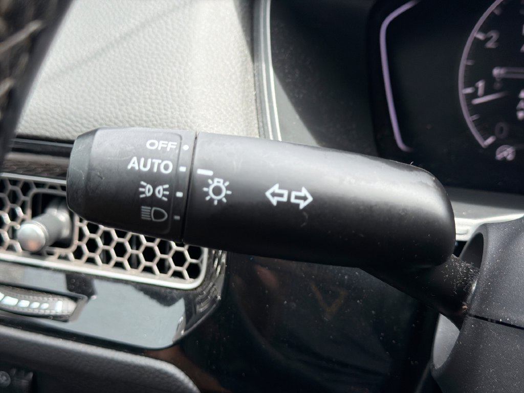 Used 2024 Honda Civic Sport image 28