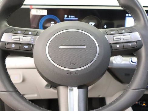 Used 2026 Hyundai Kona SEL Sport AWD/4WD image 12