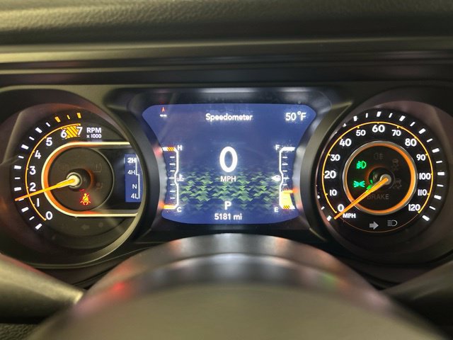 Used 2024 Jeep Wrangler Unlimited Sport AWD/4WD image 22