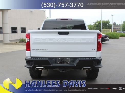 Used 2024 Chevrolet Silverado 1500 LT Trail Boss w/ Protection Package AWD/4WD image 8