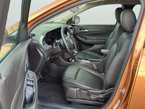 Used 2024 Buick Encore GX Sport Touring w/ Advanced Technology Package image 10