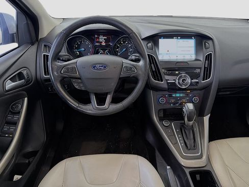 Used 2017 Ford Focus Titanium w/ Titanium Technology Package FWD image 25