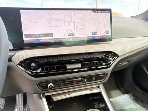 Used 2025 BMW 330i 330i image 21