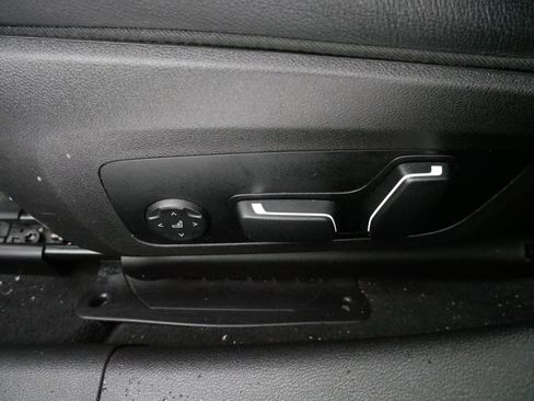 Used 2024 BMW 330i xDrive Sedan image 20