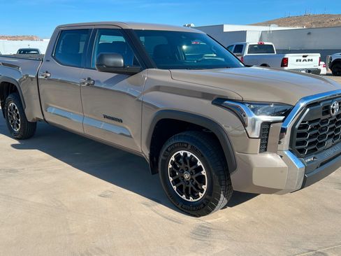 New 2026 Toyota Tundra SR5 AWD/4WD image 7