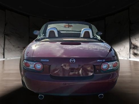 Used 2008 MAZDA MX-5 Miata Grand Touring w/ Premium Pkg image 5