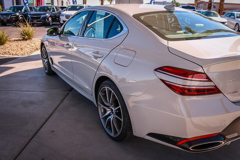 Used 2025 Genesis G70 2.5T RWD image 3
