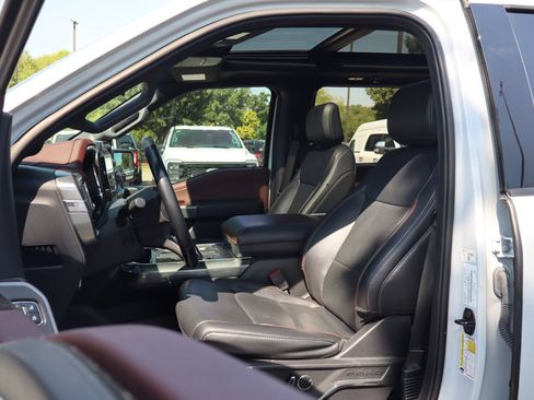 Used 2022 Ford F150 Lariat w/ Equipment Group 502A High AWD/4WD image 11