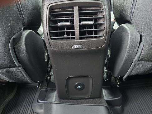 Used 2024 Ford Escape Active w/ Tech Pack #2 AWD/4WD image 21