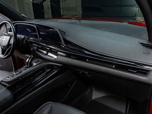 Used 2021 Cadillac Escalade Sport w/ Driver Assist Tech Package image 14